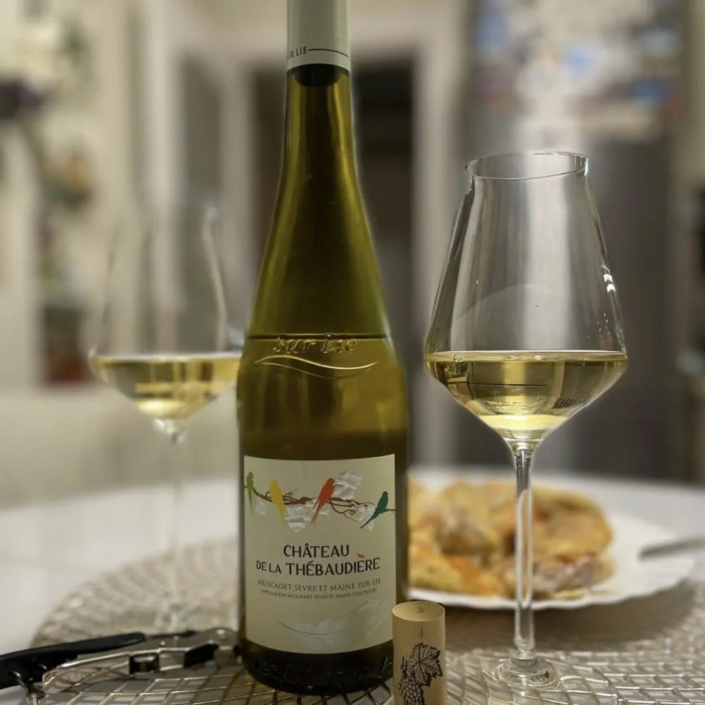Muscadet Sévre et Maine A.O.C. Sur Lie Chateau de la Thébaudiére Verdier